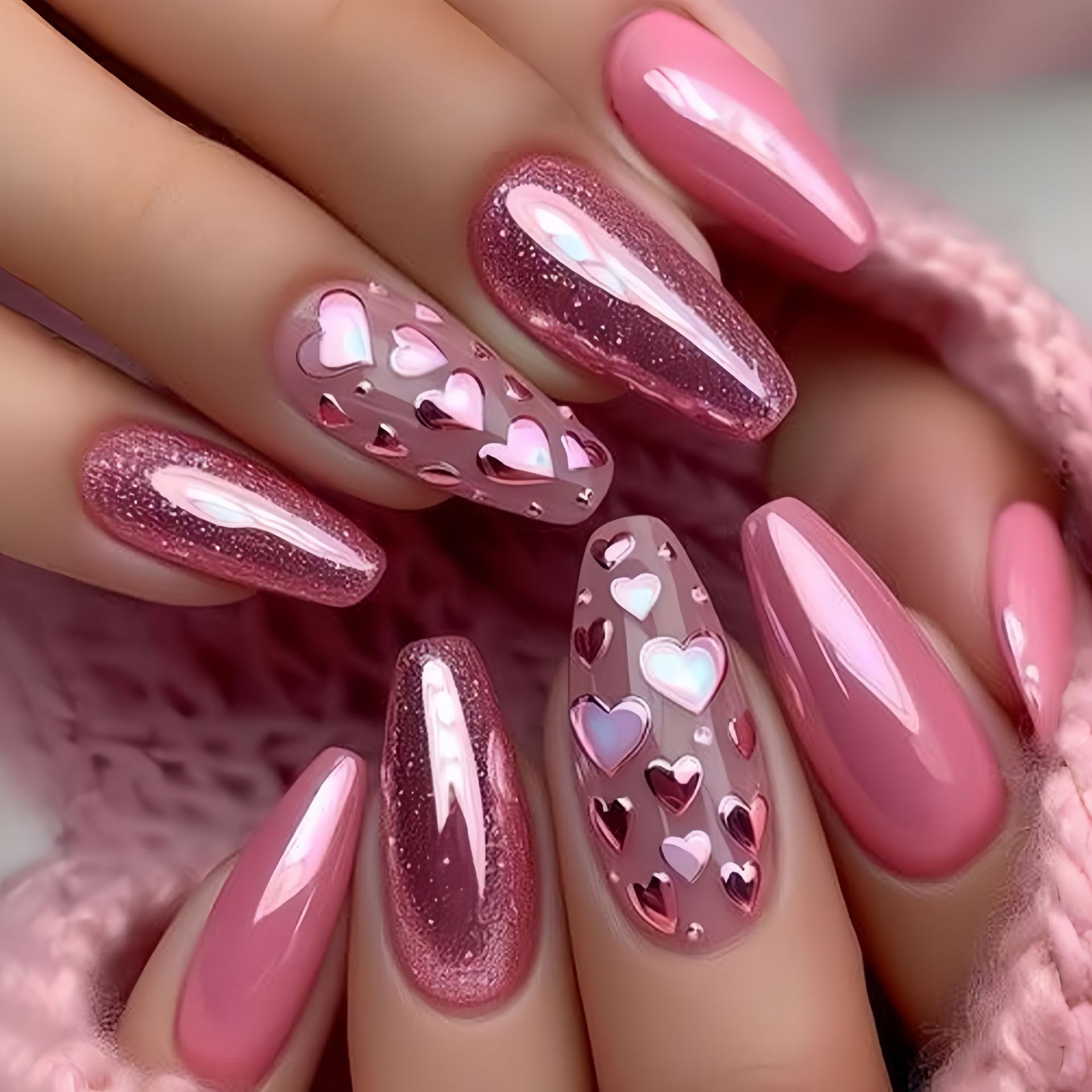 Nail Art Wedding - ミディアムロングのつけ爪 ピンクとブルーのハートデザイン 結婚式 バレンタインデー パーティー バレエ