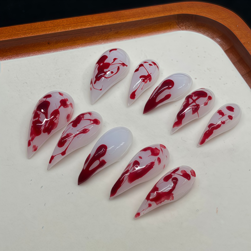 Nail Art Vampire - 10個入り ハンドメイド スティレット プレスオンネイル、ホワイトベース 血液飛沫 ドリップ