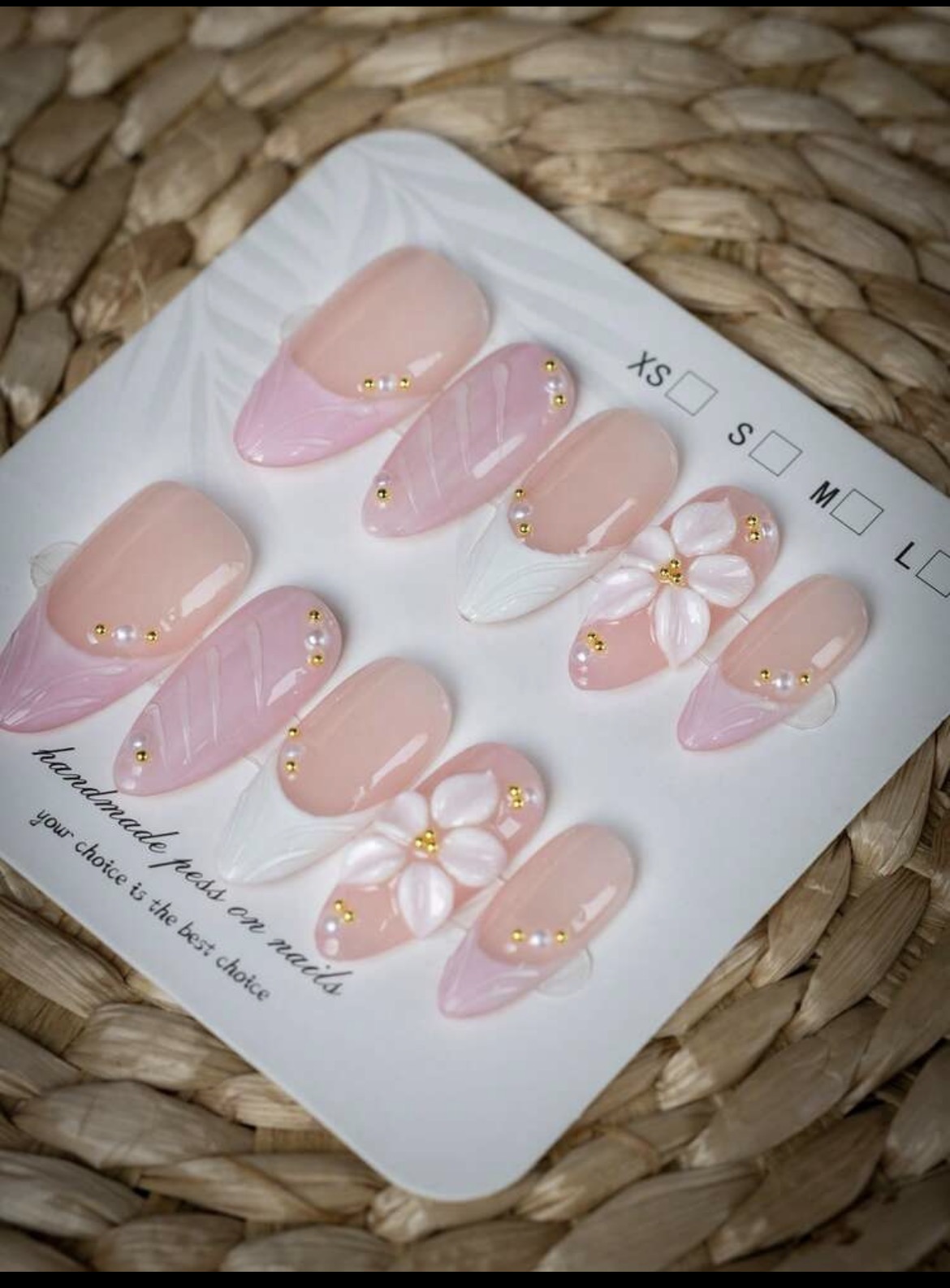 10個入りのアーモンド型の手作りネイル、優しいヌードピンクの - Nail Art Wedding のレビューと価格