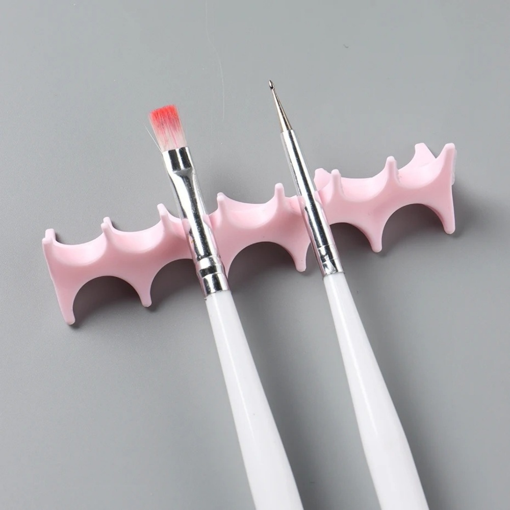シリコンネイルアートペンホルダー UVジェルブラシディスプレ - Nail Fan Brush のレビューと価格