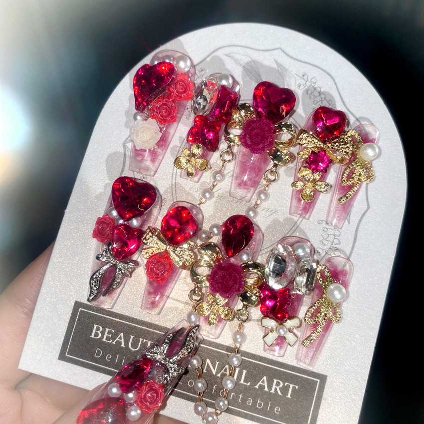 24 個新年重金属プレス爪中国の花嫁の結婚式偽爪フルカバーウ - Nail Art Wedding のレビューと価格