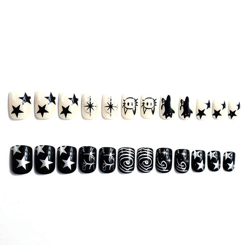 24個入り ネイルアート スイートクール スパイスガールズ  - Nail Art Wedding のレビューと価格