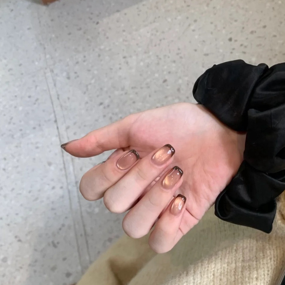 10個入り ショートフレンチプレスオンネイル キャットアイデ - Nail Art Red Wine Cat Eye のレビューと価格
